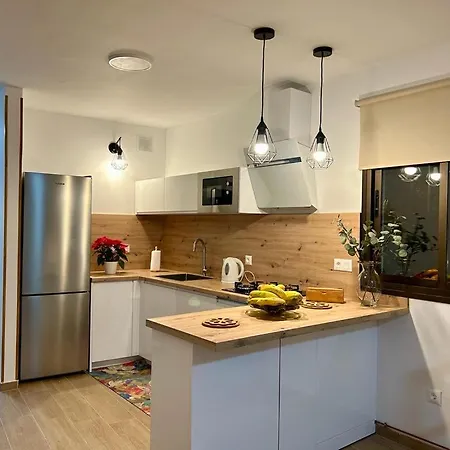 Lucero Del Alba Lejlighed *