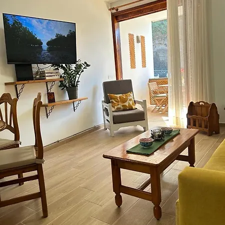 Lucero Del Alba Apartment *